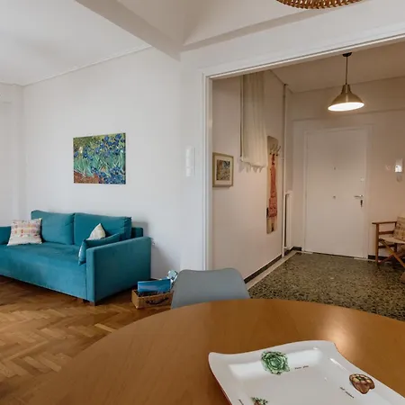 Spacious Centre Apartment- Apartment