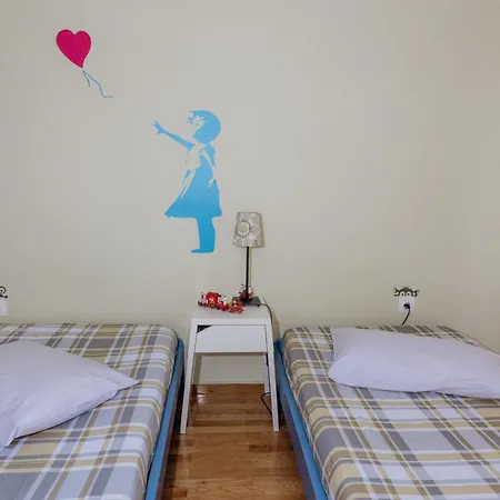 Spacious Centre Apartment- * Kalamata