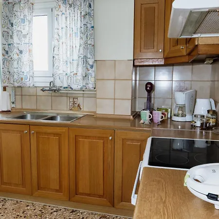 Filoxenia Apartment- * Kalamata